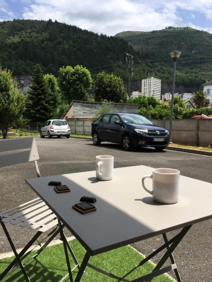 Apartament Le Foch - Centre - Parking Lourdes Zewnętrze zdjęcie